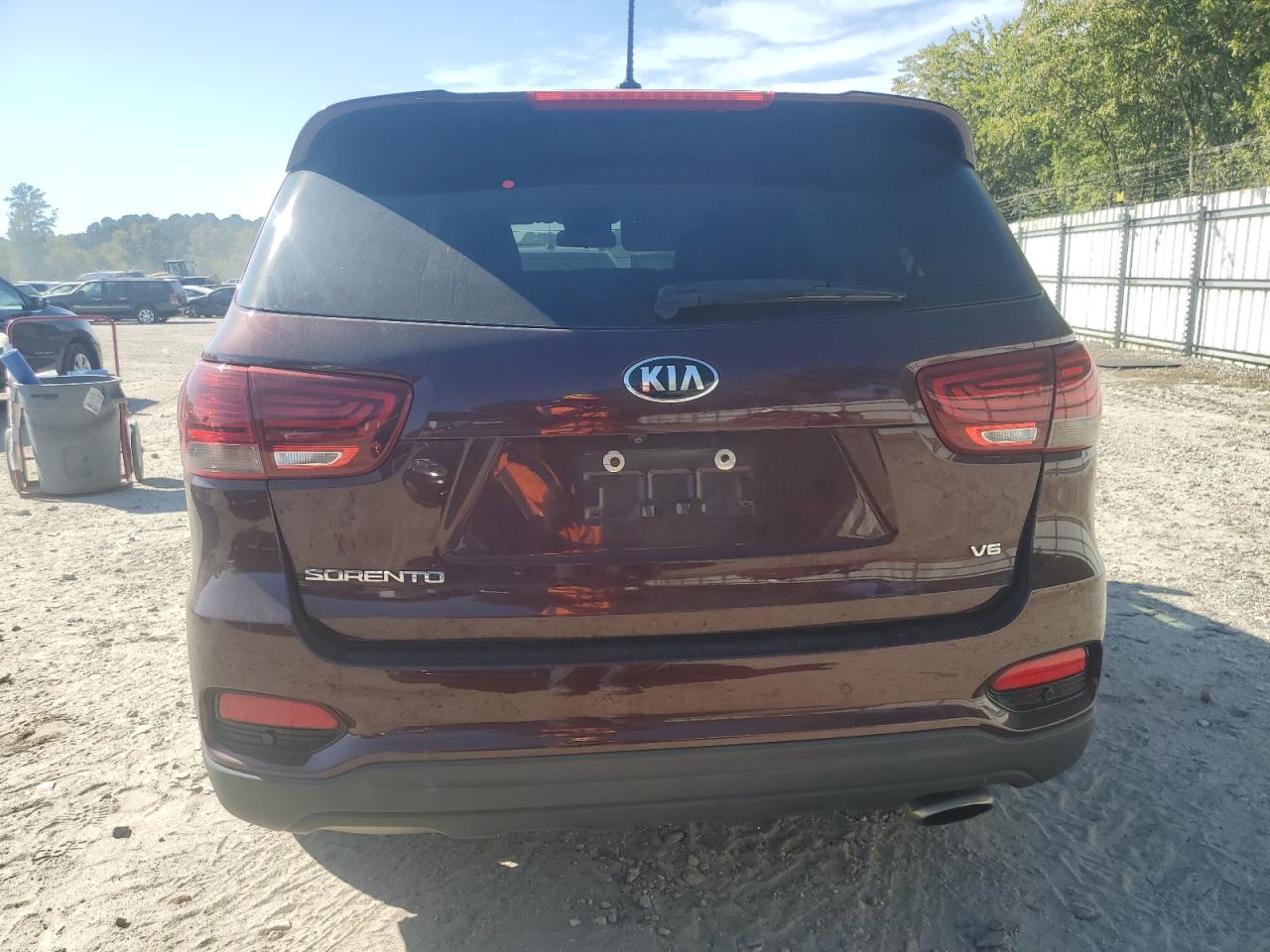 2019 Kia Sorento Lx VIN: 5XYPG4A50KG600185 Lot: 75936594