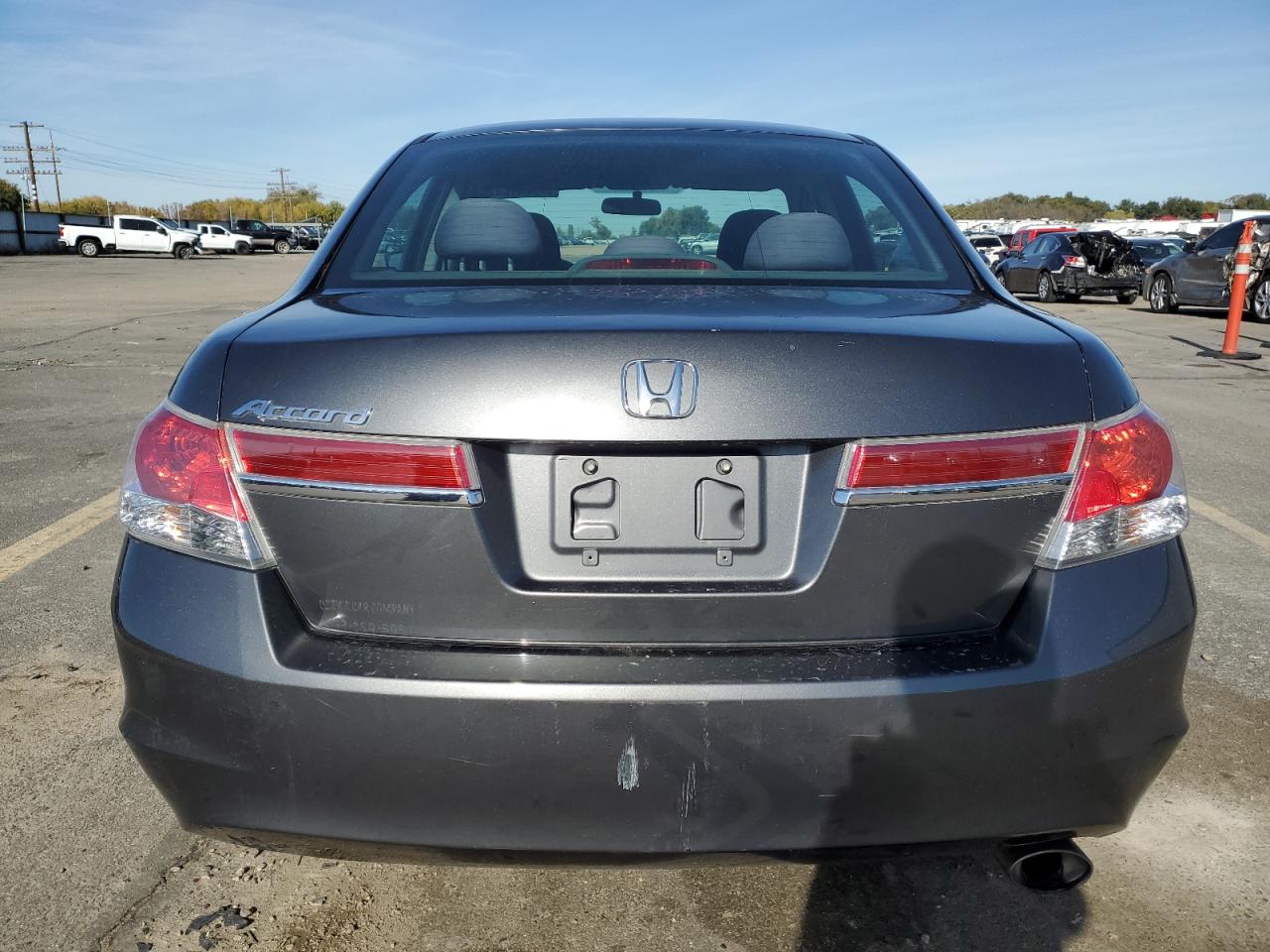 2011 Honda Accord Lx VIN: 1HGCP2F31BA049762 Lot: 77824104