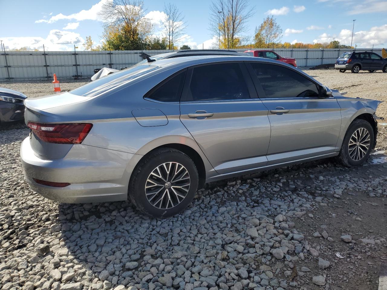 2021 Volkswagen Jetta - Image 3