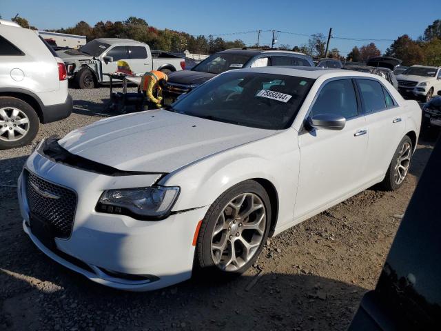 2017 Chrysler 300C Platinum