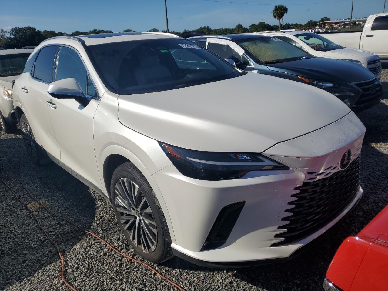 2023 Lexus RX - Image 4