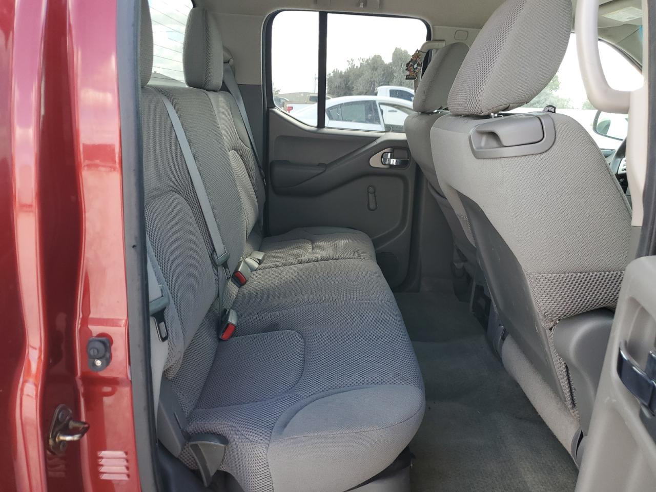 2014 Nissan Navara (Frontier) - Image 11