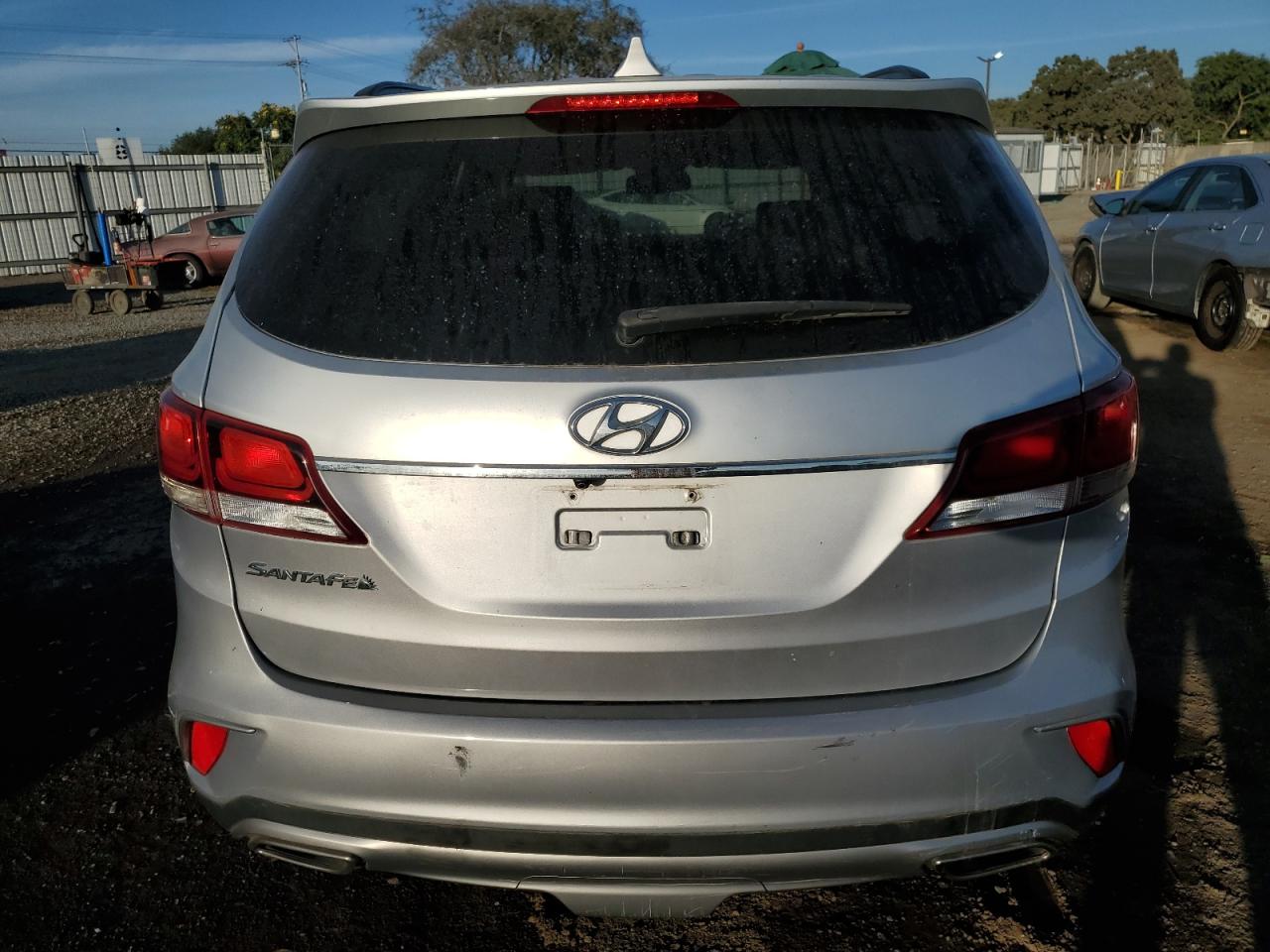 2018 Hyundai Santa Fe Se VIN: KM8SN4HF3JU274759 Lot: 76947714