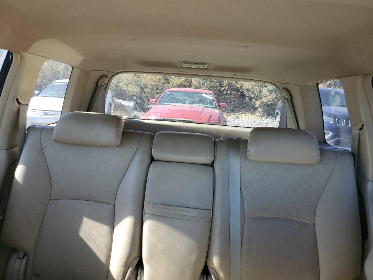 2004 Toyota Highlander - Image 10