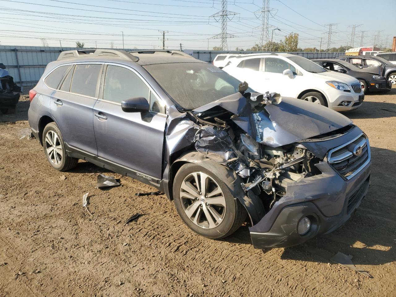 4S4BSENC6J3377639 2018 Subaru Outback 3.6R Limited