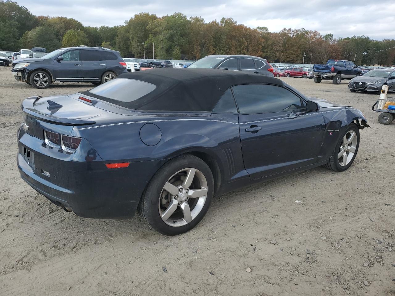 2013 Chevrolet Camaro - Image 3