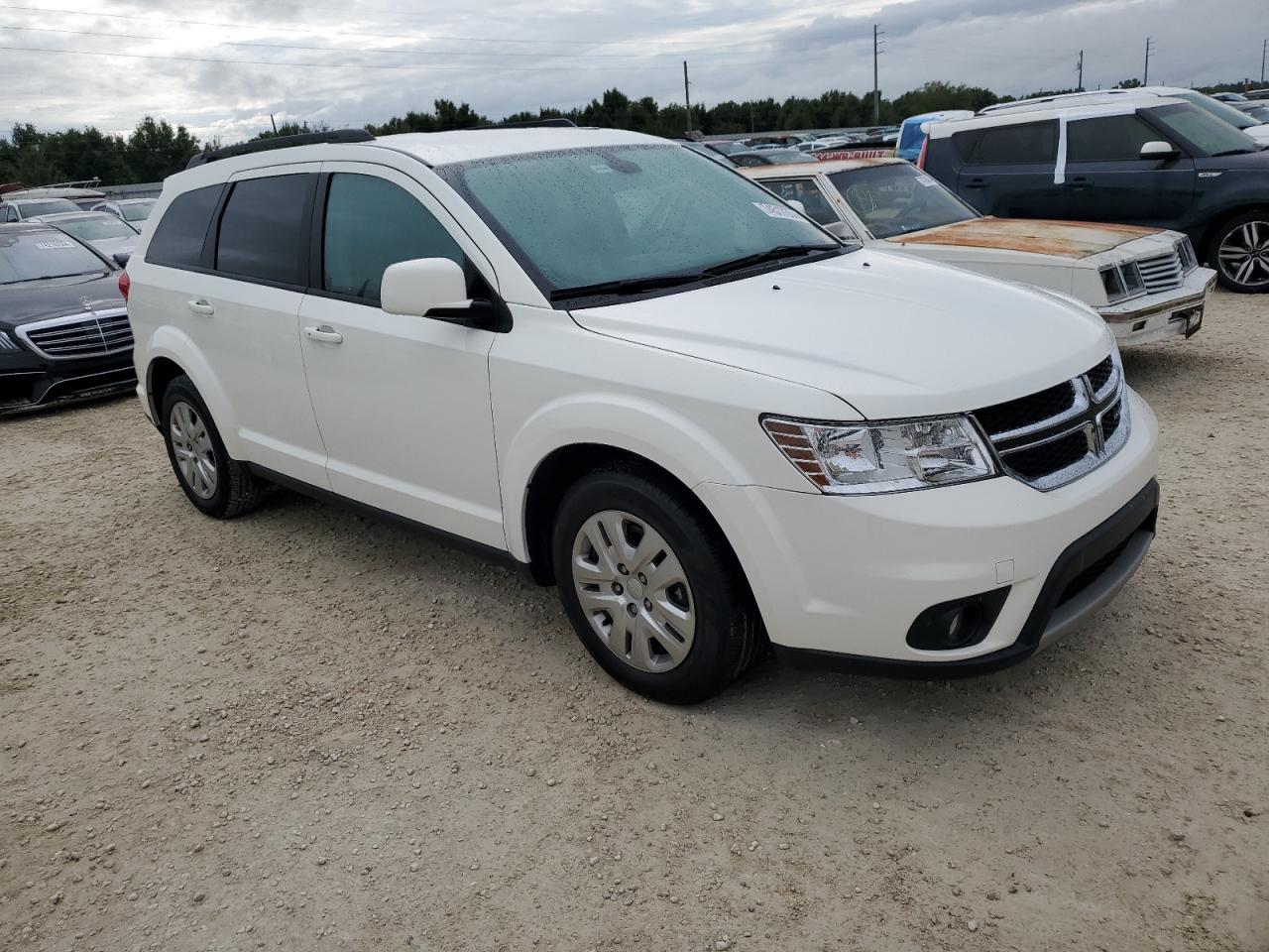 2019 Dodge Journey - Image 4