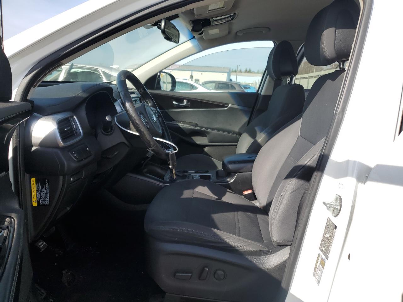 2016 Kia Sorento - Image 7