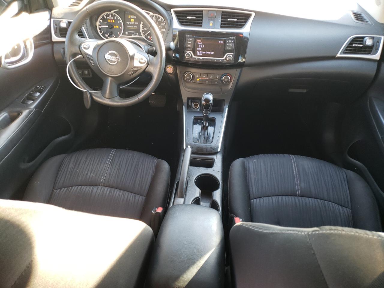 2017 Nissan Sentra - Image 8