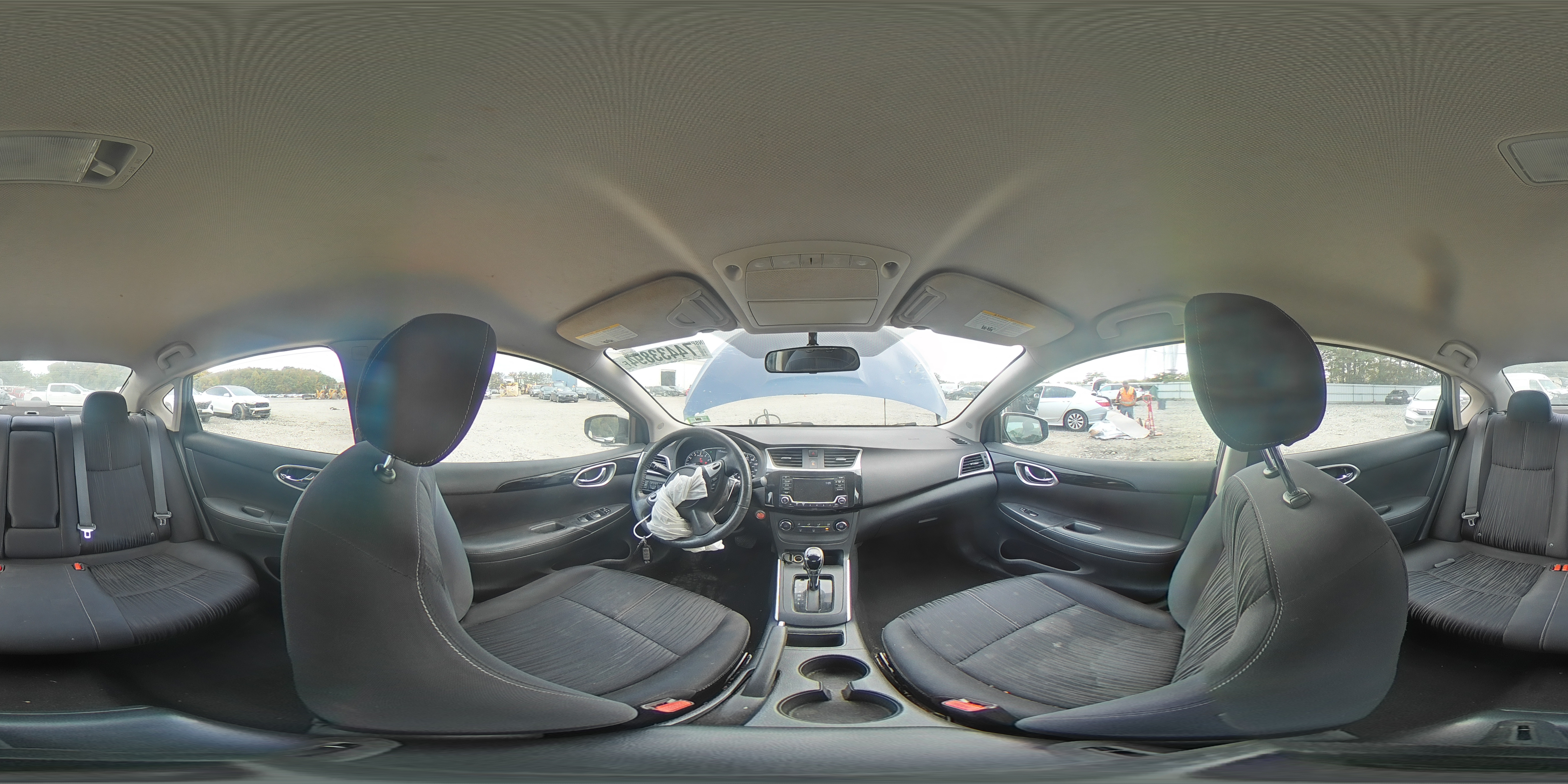 2016 Nissan Sentra - Image 12