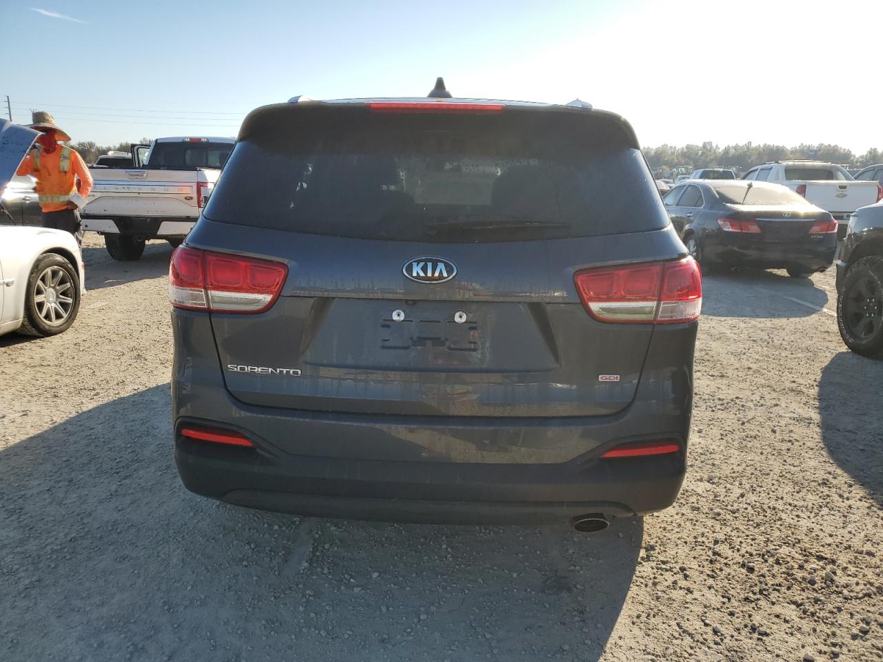 2018 Kia Sorento Lx VIN: 5XYPG4A38JG344438 Lot: 75121154