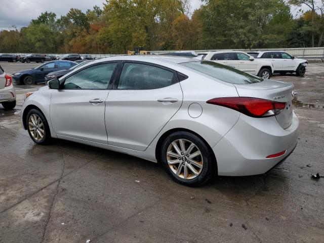  HYUNDAI ELANTRA 2015 Серебристый