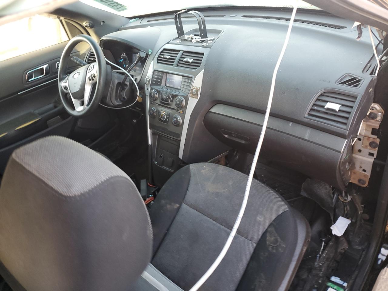2014 Ford Explorer - Image 8