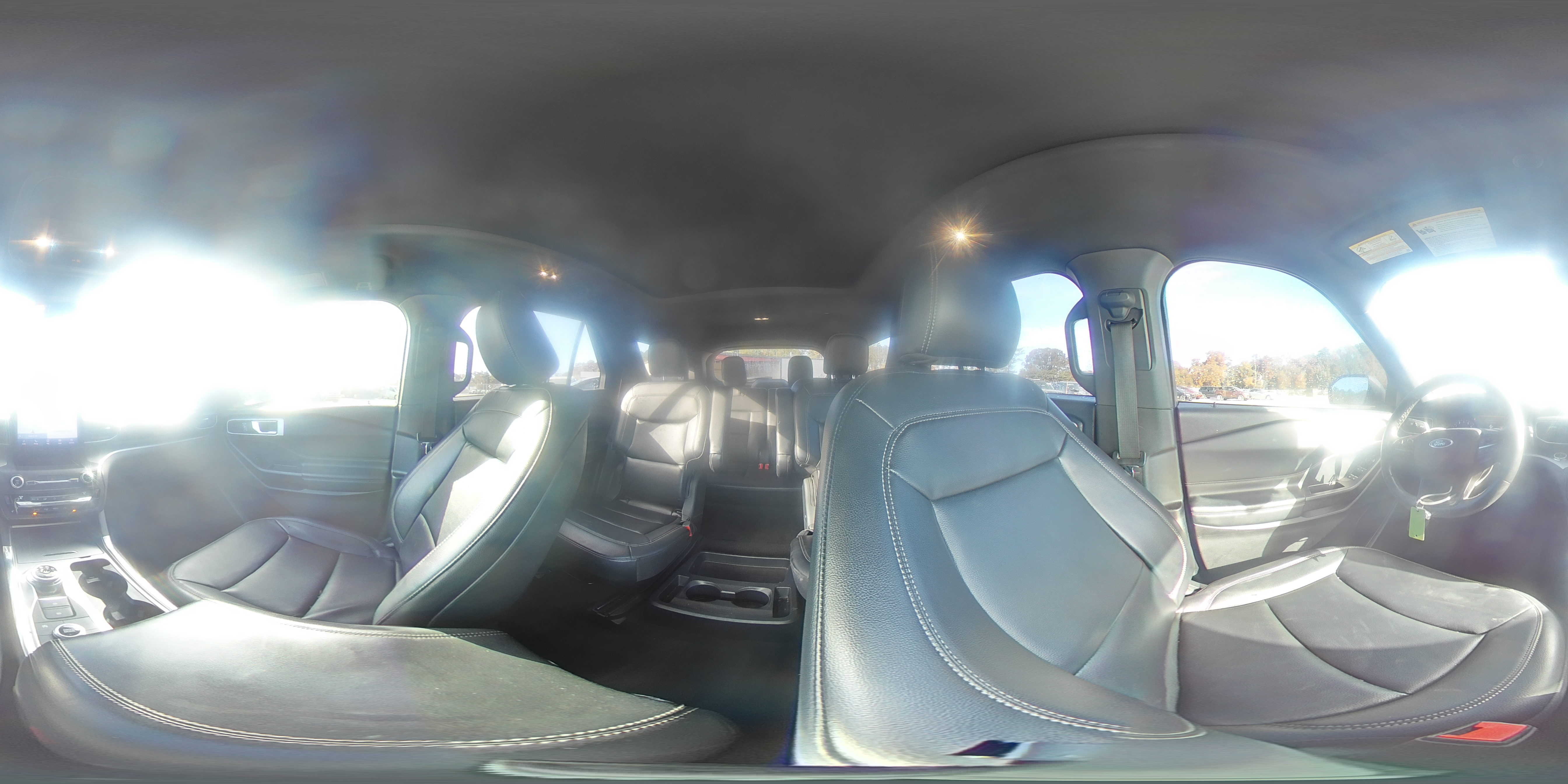 2020 Ford Explorer - Image 16