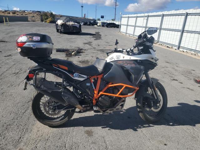 undisplay KTM MOTORCYCLE 2015 Два тони