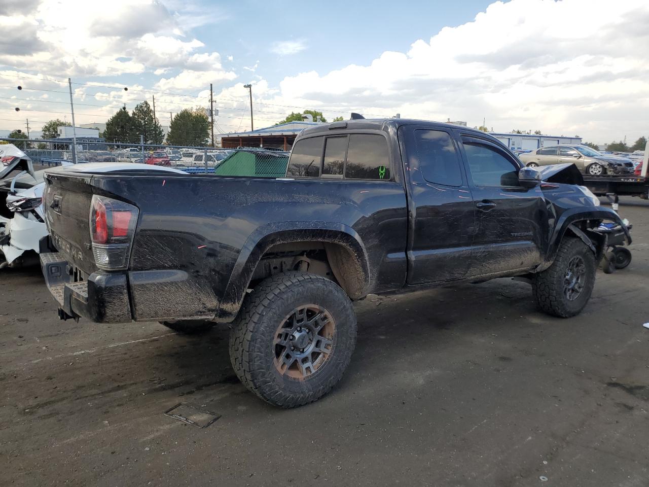 VIN 3TYSZ5AN9MT021863 2021 TOYOTA TACOMA no.3