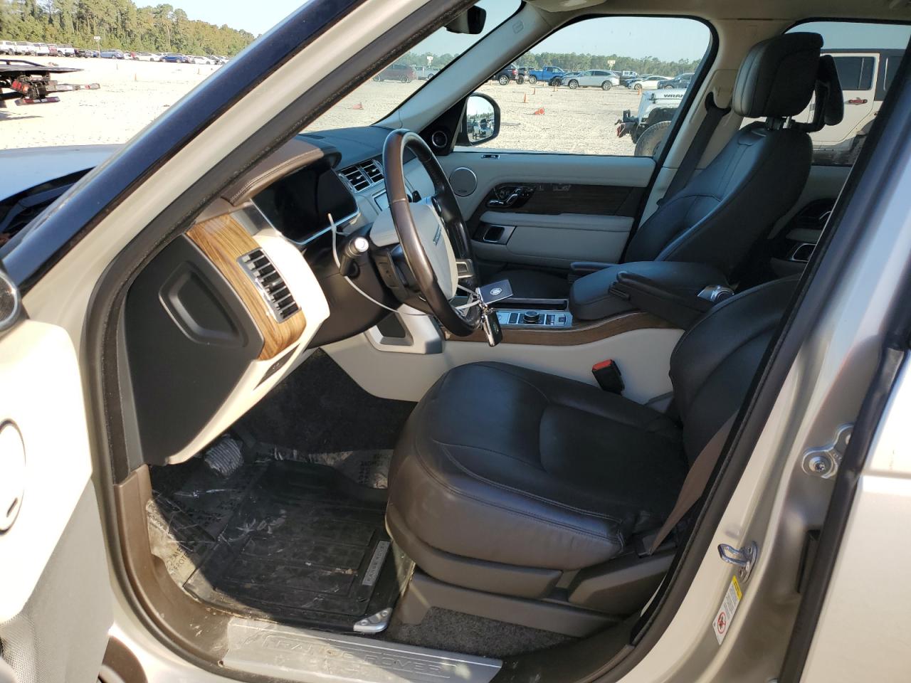 2018 Land Rover Range Rover Hse VIN: SALGS2SV8JA386572 Lot: 74220164