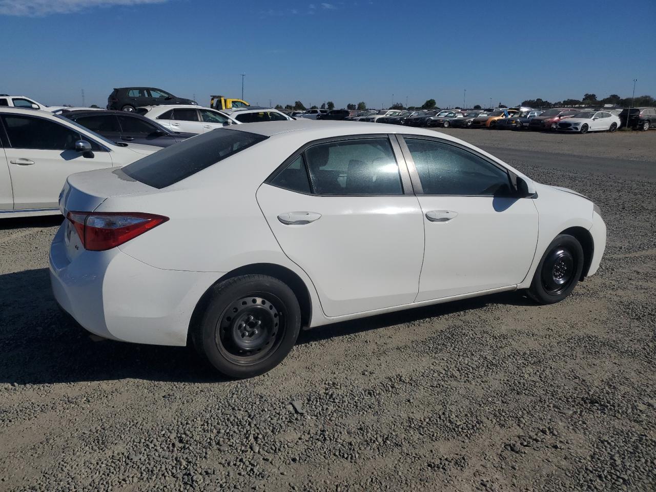 2015 Toyota Corolla - Image 3