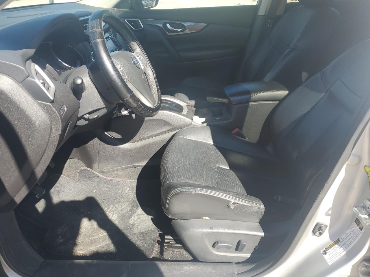 2015 Nissan Rogue - Image 7