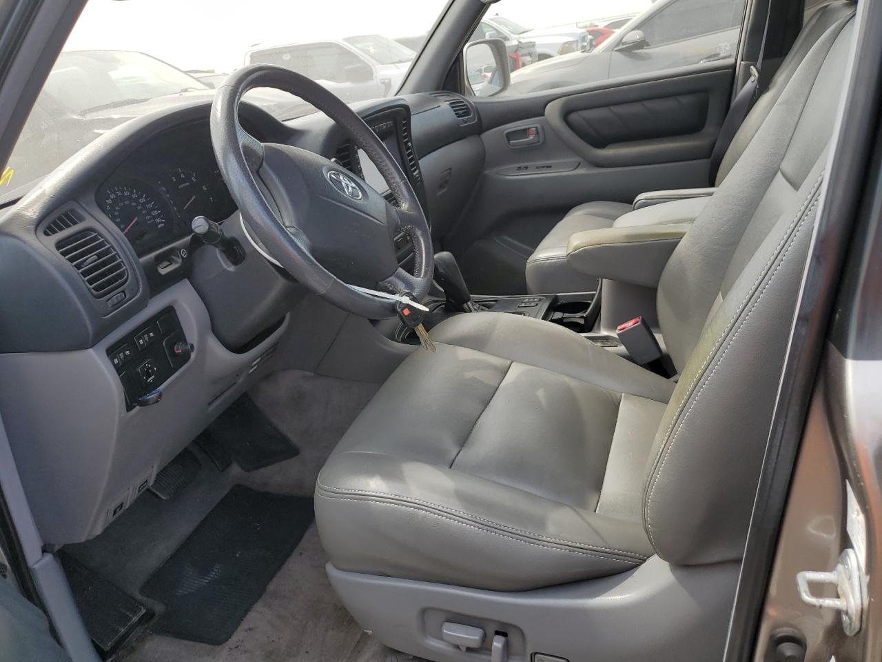 JTEHT05J612008312 2001 Toyota Land Cruiser