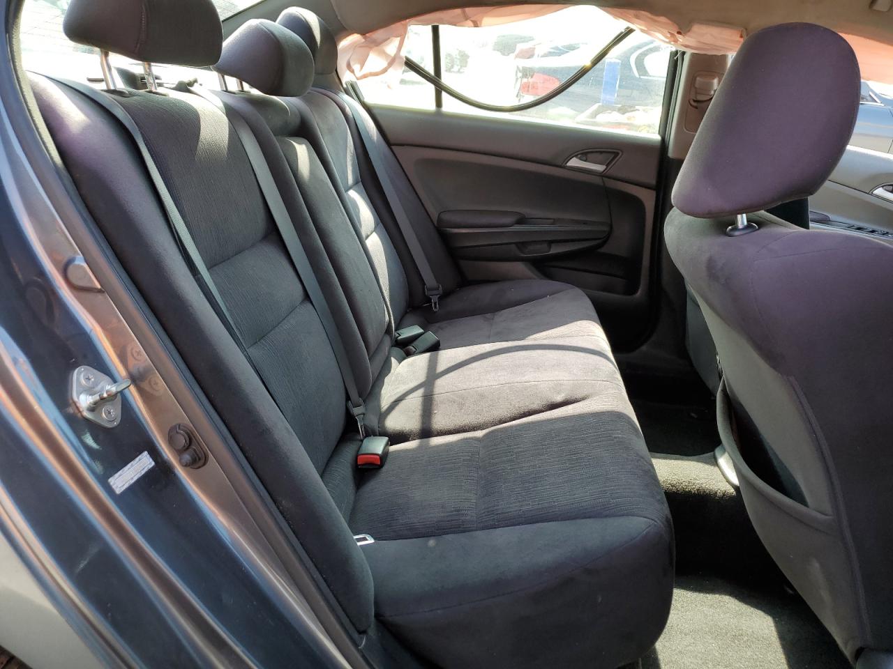 2011 Honda Accord Lx VIN: 1HGCP2F33BA093410 Lot: 76304394