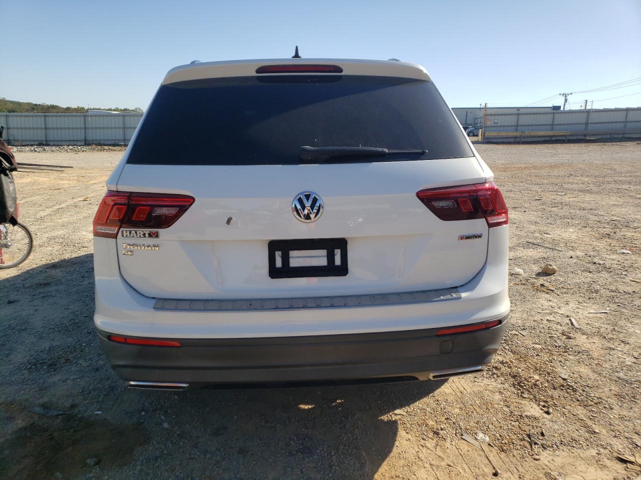 3VV2B7AX4KM064860 2019 Volkswagen Tiguan Se