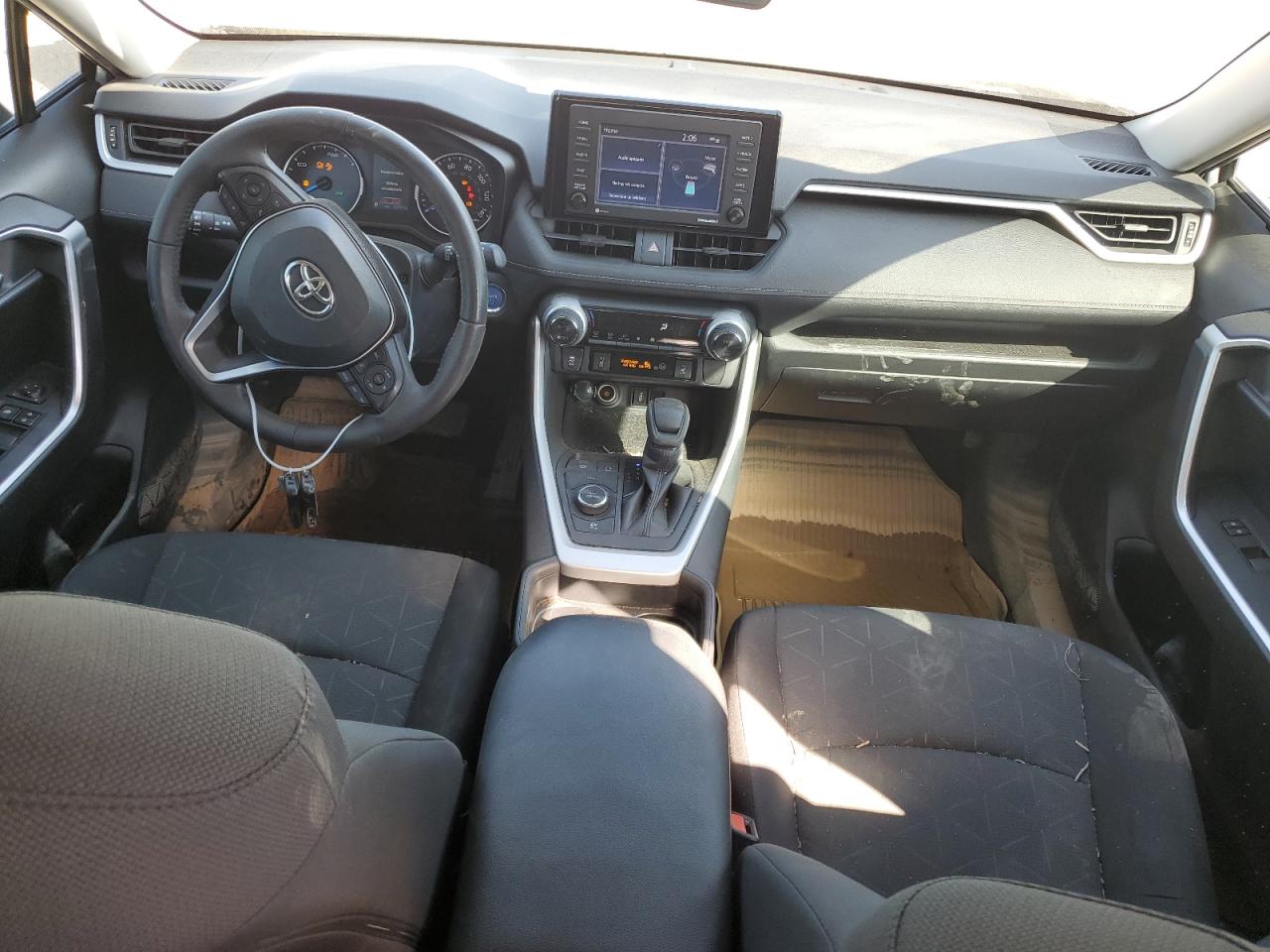 2021 Toyota RAV 4 - Image 8