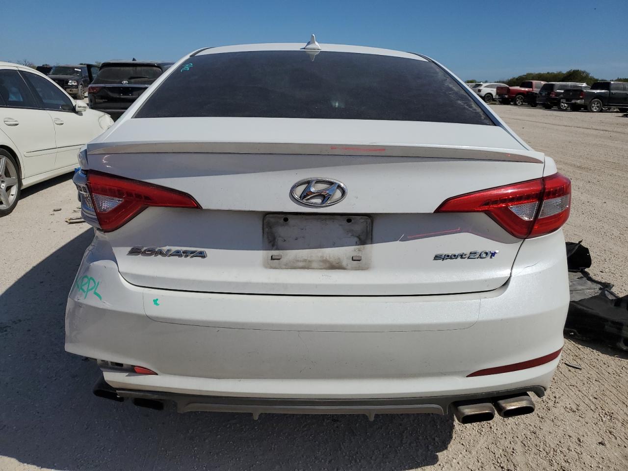 2015 Hyundai Sonata Sport VIN: 5NPE34AB4FH105575 Lot: 77491544