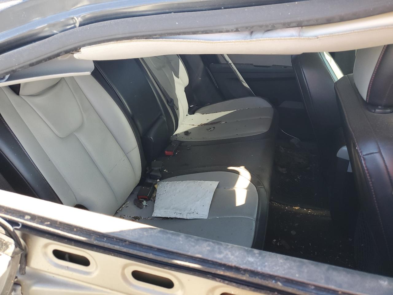 2010 Chevrolet Equinox - Image 11
