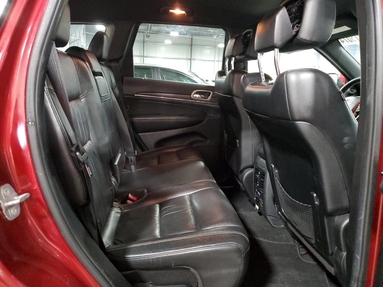 2014 Jeep Grand Cherokee - Image 12