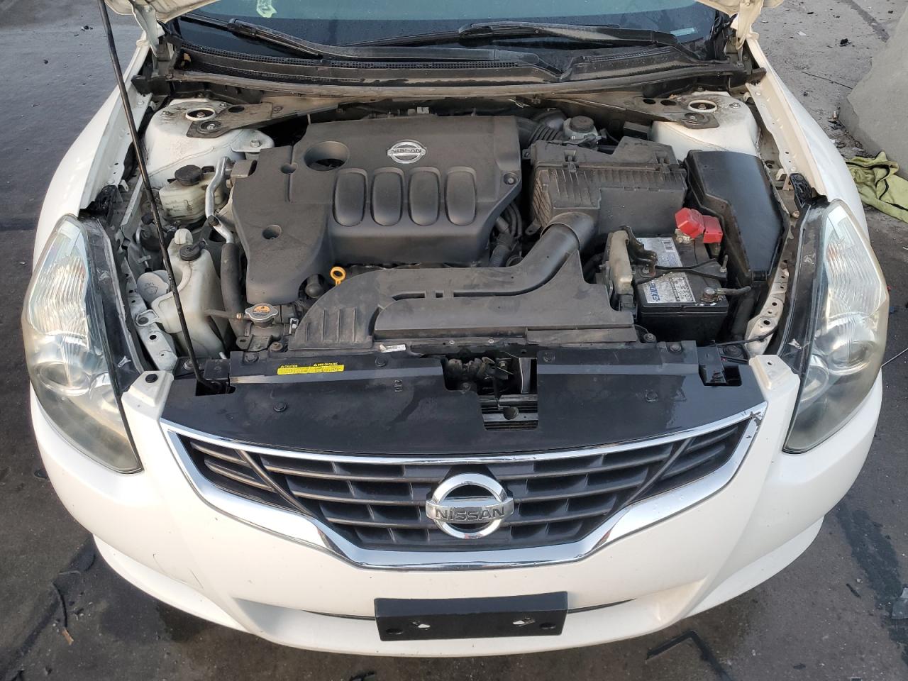 2011 Nissan Altima - Image 11
