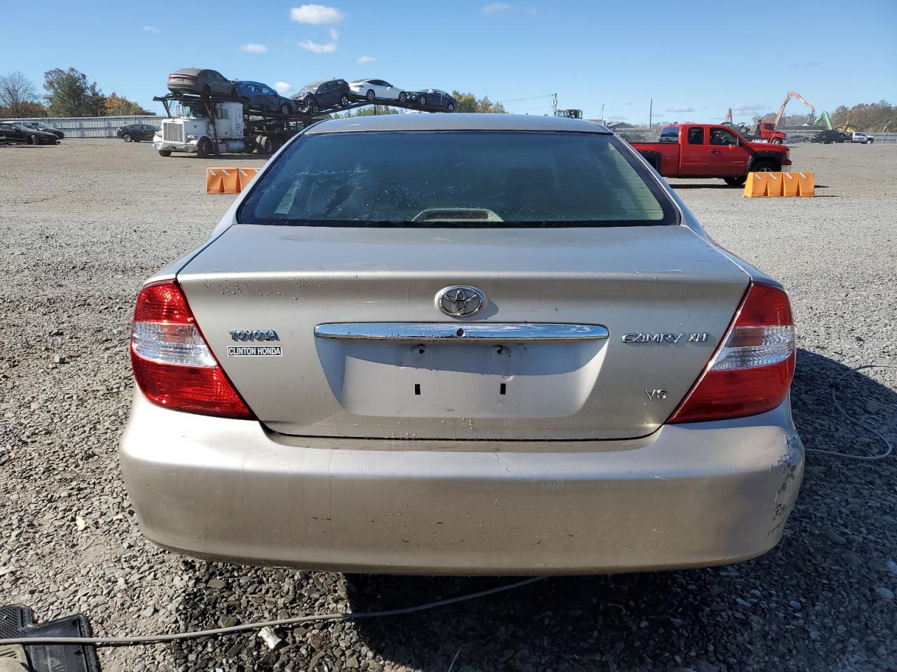 2004 Toyota Camry Le VIN: 4T1BF30K54U581354 Lot: 76102774