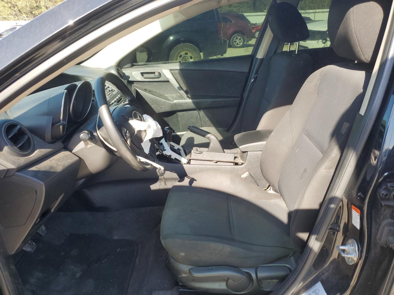 2010 Mazda 3 - Image 7