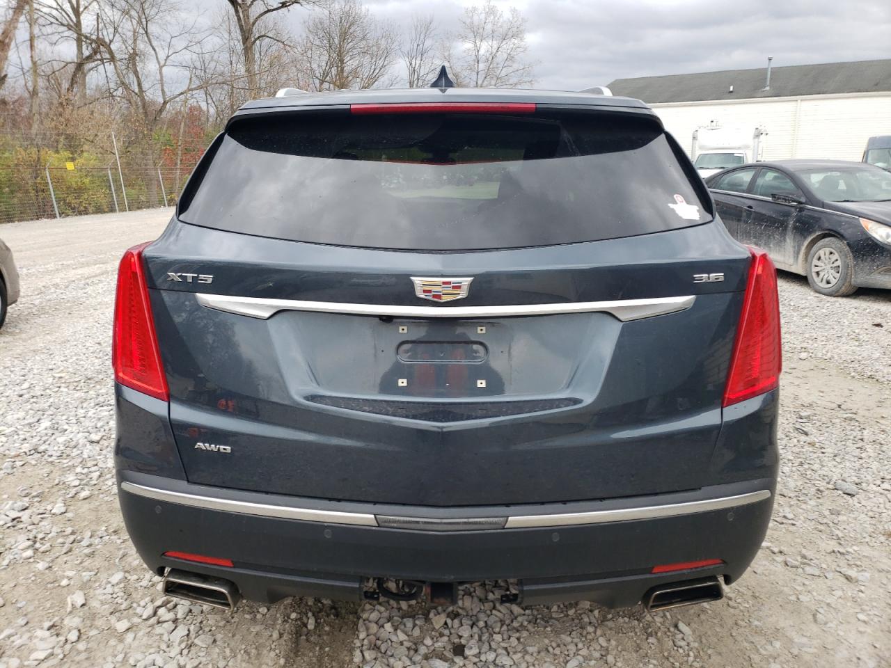 1GYKNDRS2KZ196294 2019 Cadillac Xt5 Luxury