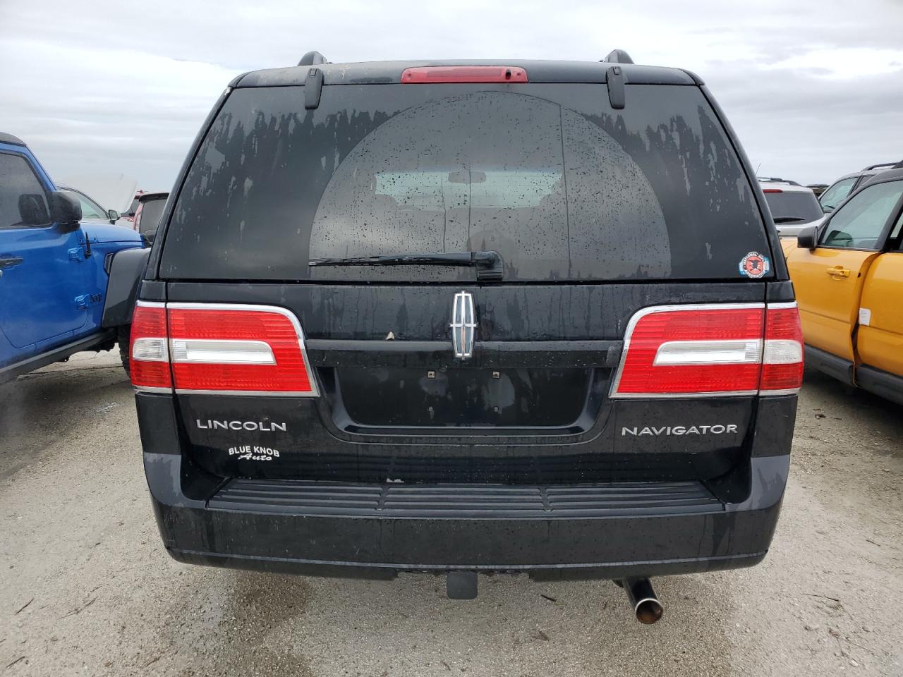 2008 Lincoln Navigator VIN: 5LMFU285X8LJ07571 Lot: 74702084