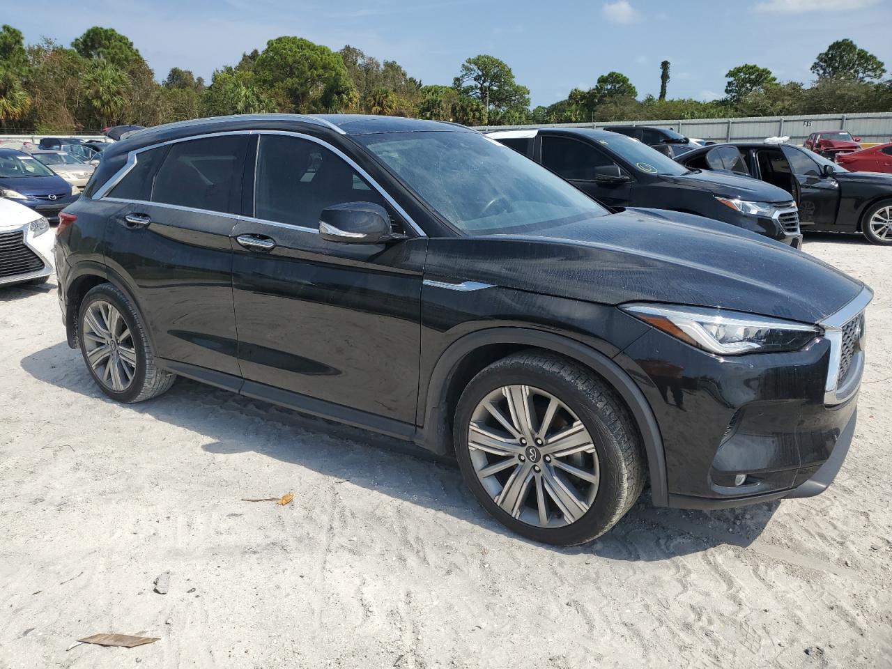 2021 Infiniti QX50 - Image 4