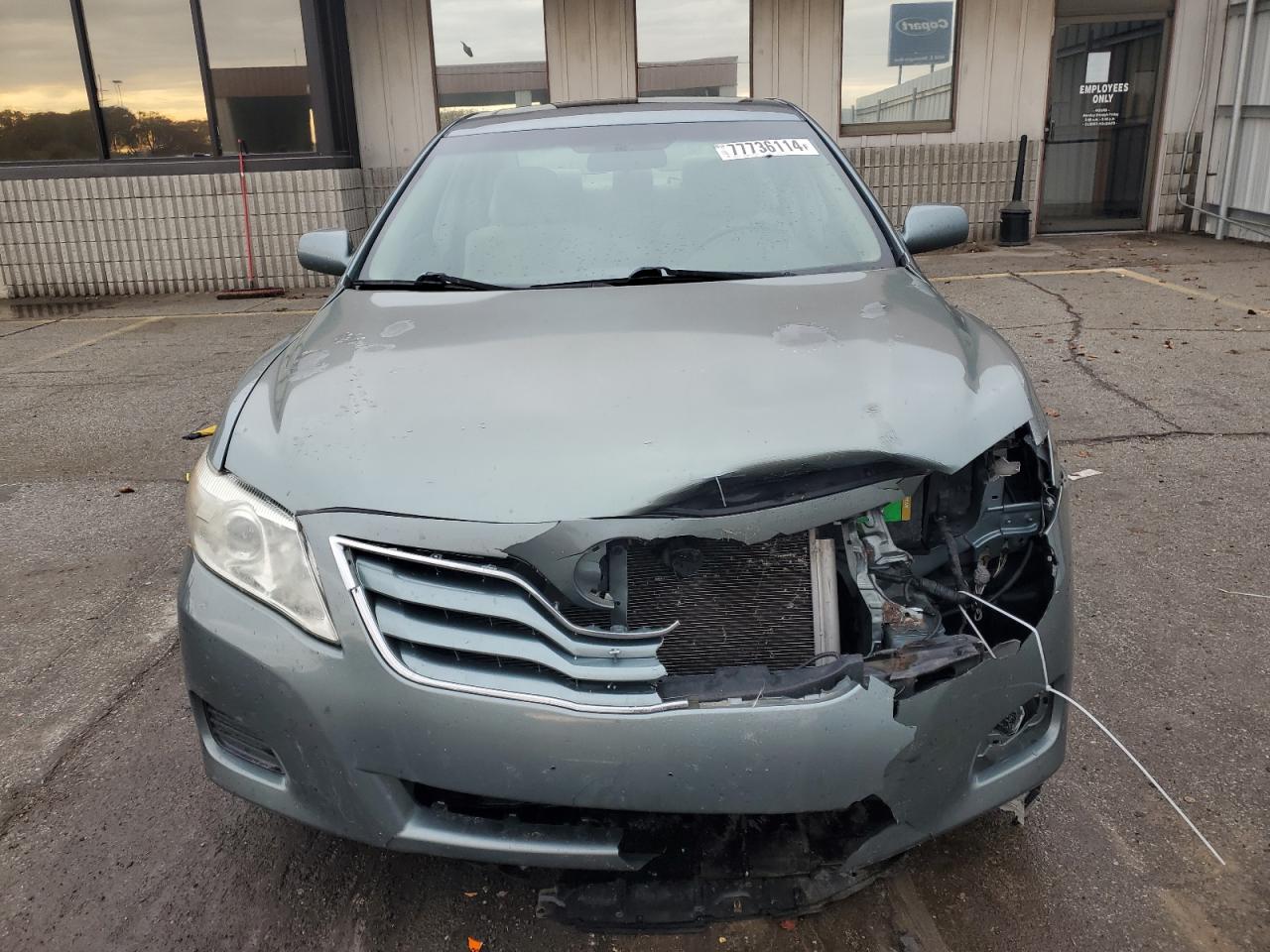 2010 Toyota Camry - Image 5