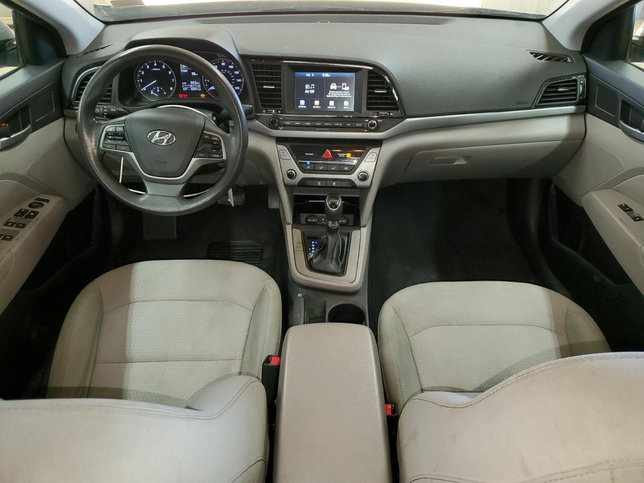 2017 Hyundai Elantra - Image 8