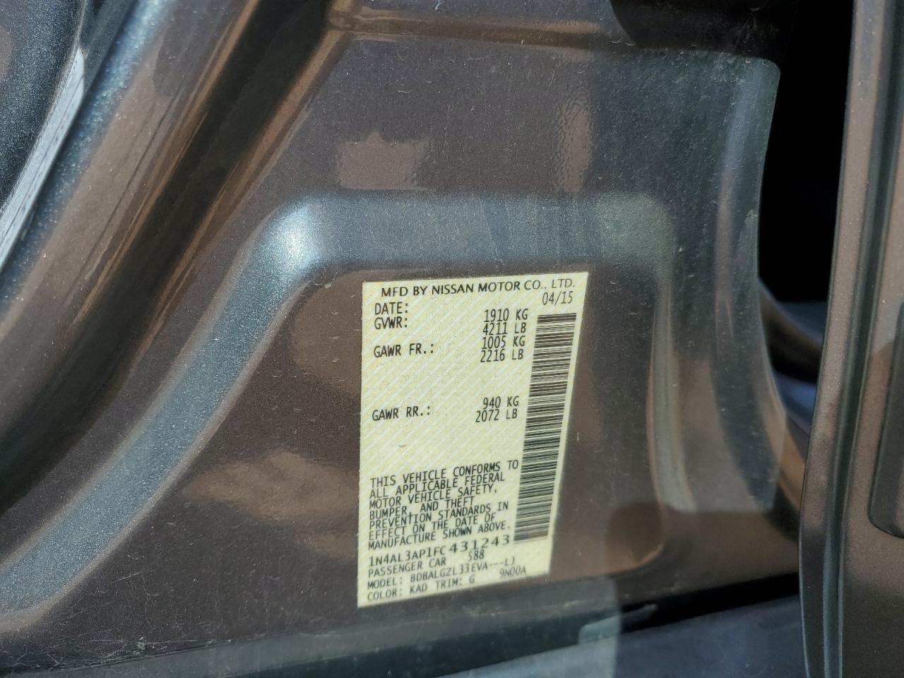 2015 Nissan Altima - Image 15