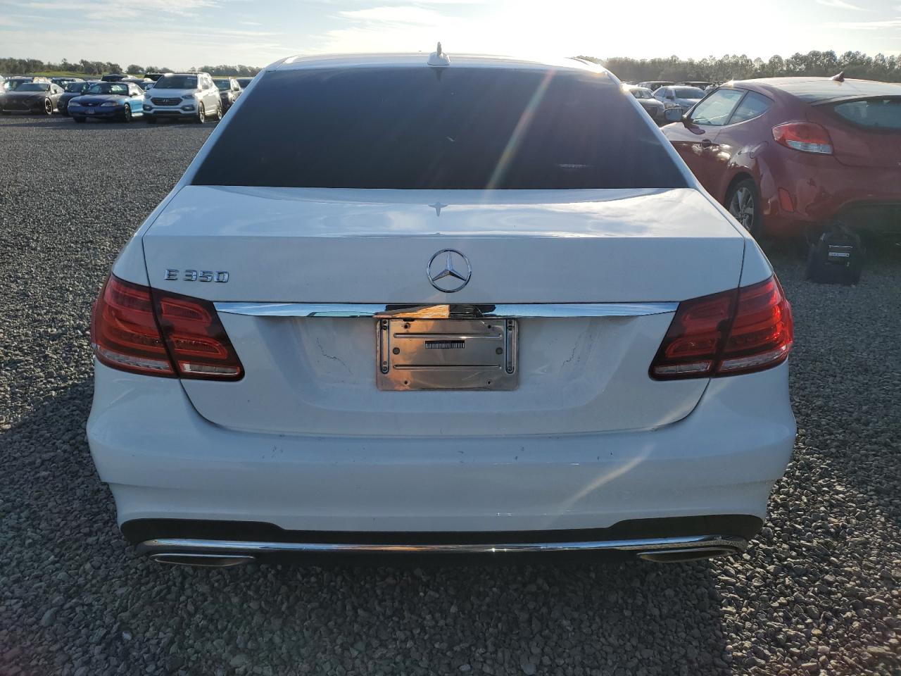 2015 Mercedes-Benz E 350 VIN: WDDHF5KB8FB084780 Lot: 76622574