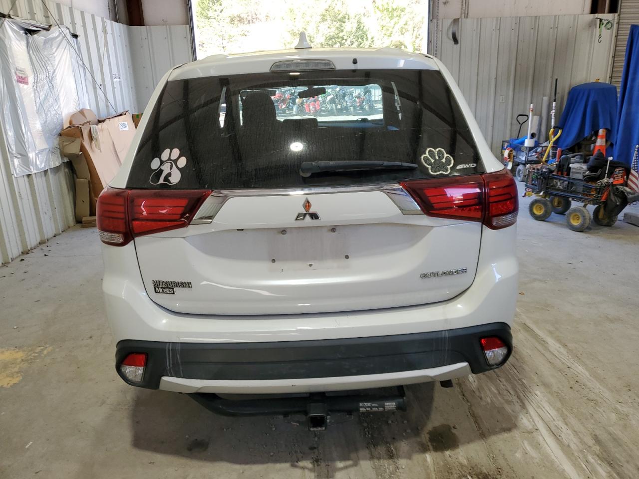 2018 Mitsubishi Outlander Se VIN: JA4AZ3A32JZ070899 Lot: 76965974