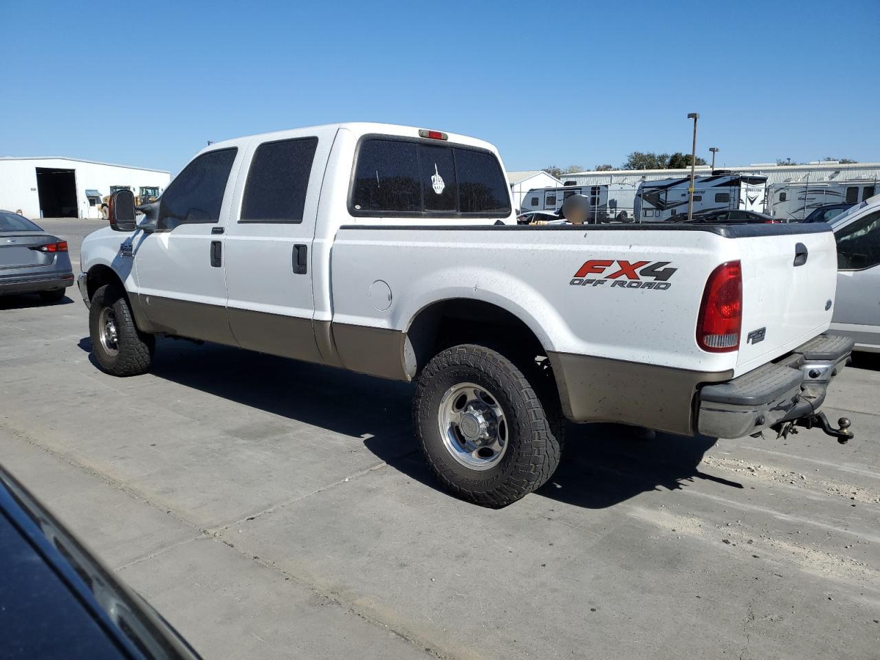2004 Ford F250 - Image 2