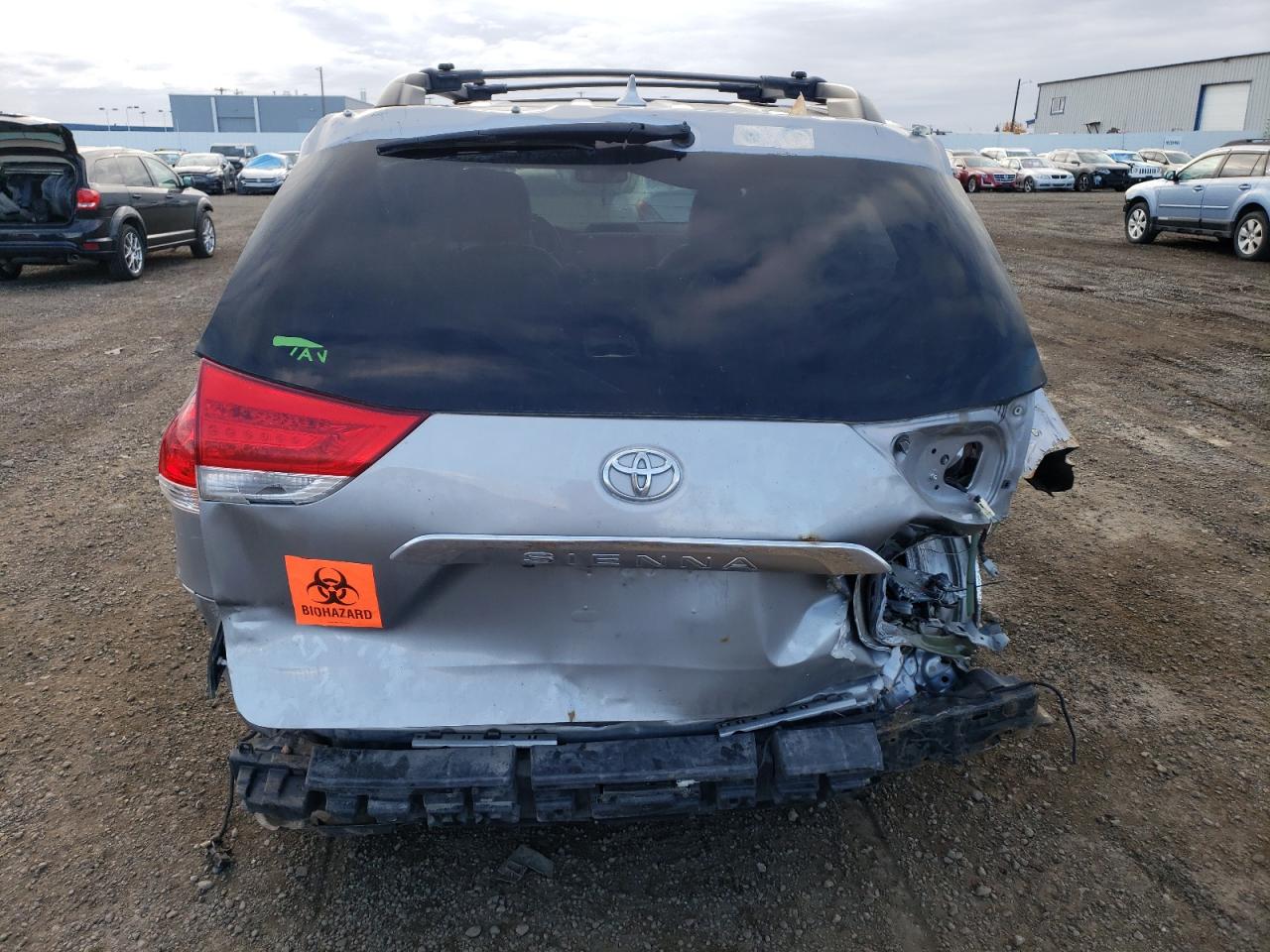 5TDDK3DC4CS034638 2012 Toyota Sienna Xle