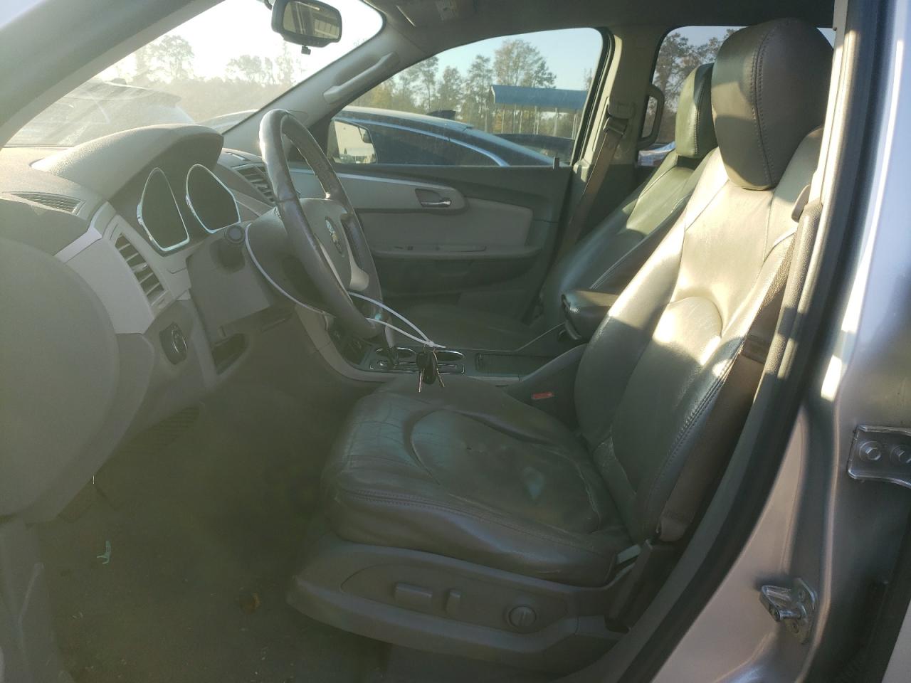 2011 Chevrolet Traverse - Image 7