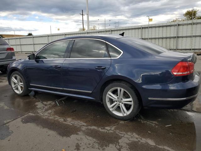  VOLKSWAGEN PASSAT 2014 Синий