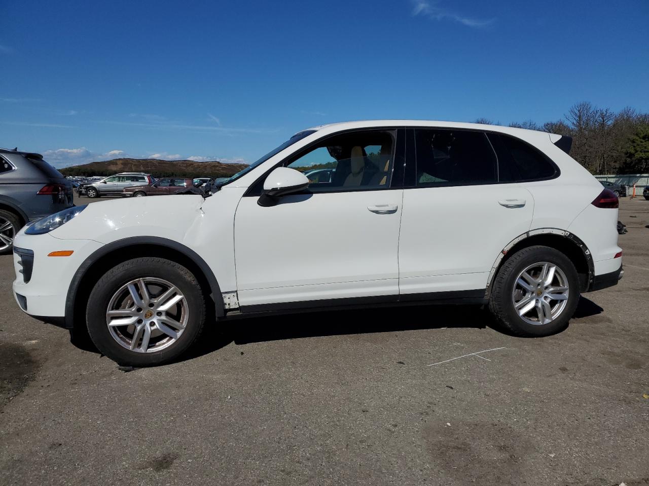 2016 Porsche Cayenne - Image 1