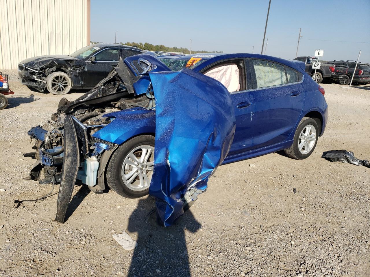 2018 Chevrolet Cruze - Image 1