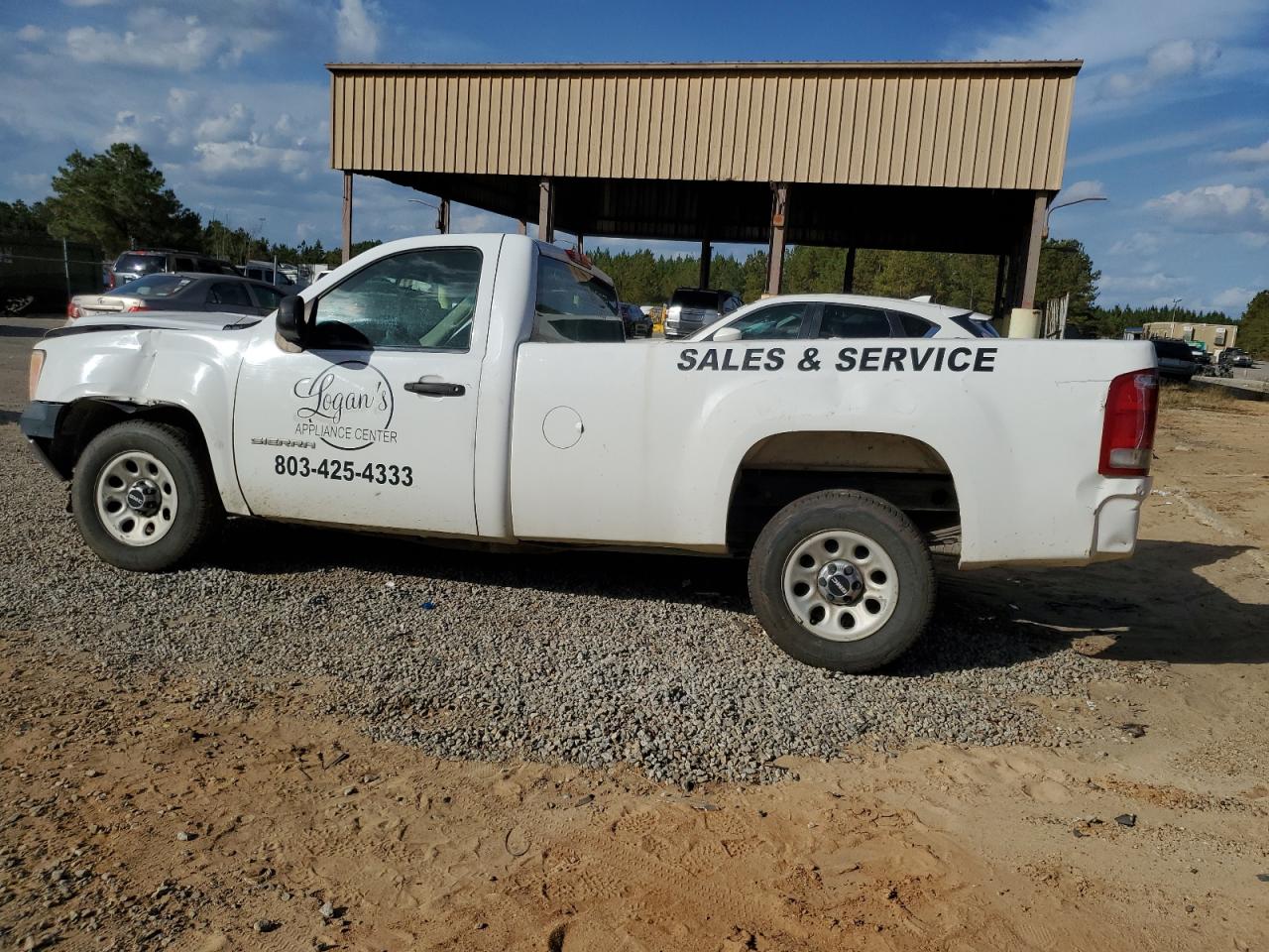 2013 GMC Sierra - Image 2