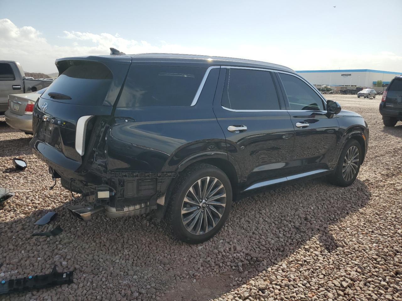 2023 Hyundai Palisade - Image 3