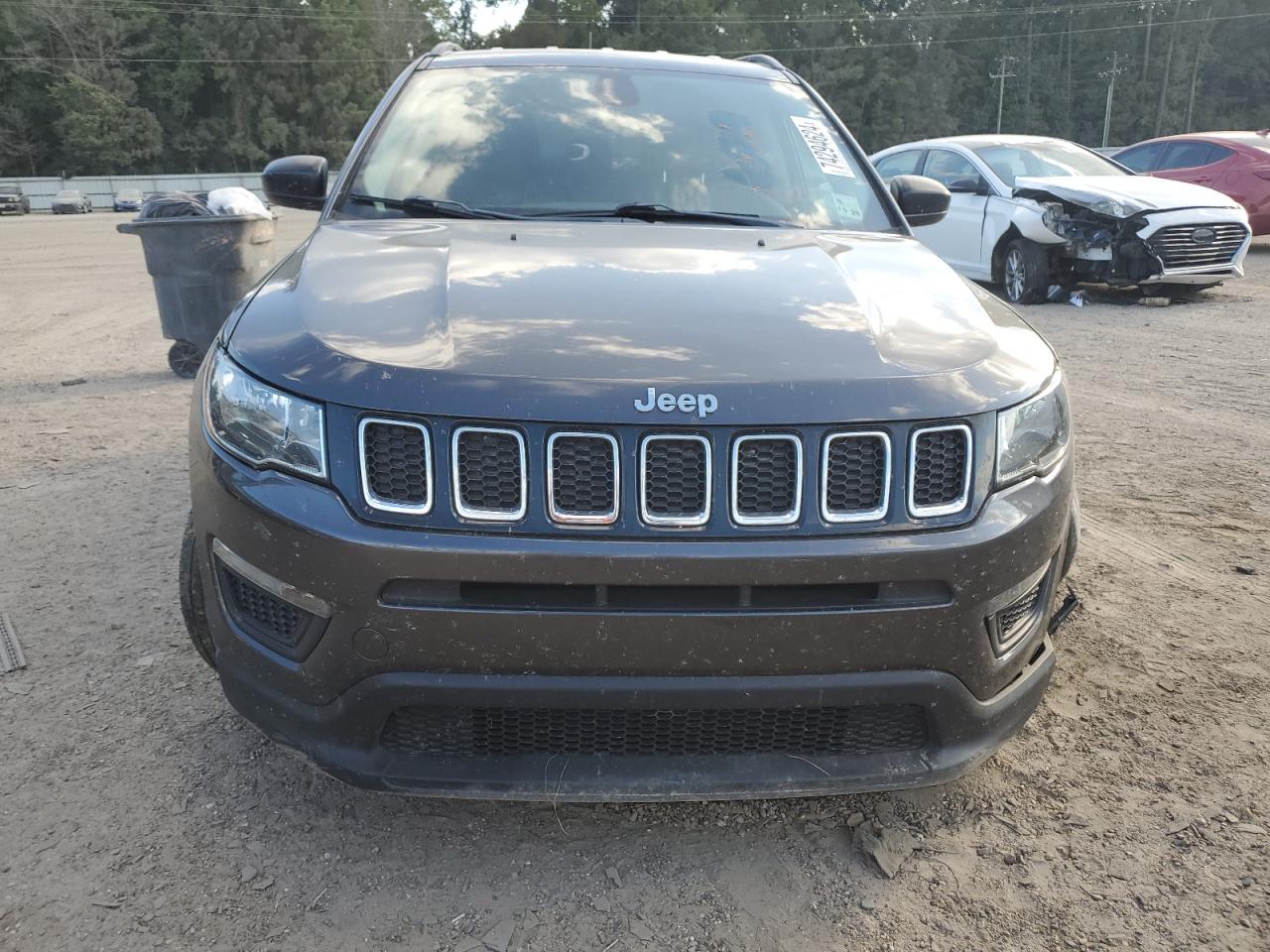 3C4NJDAB9JT457274 2018 Jeep Compass Sport